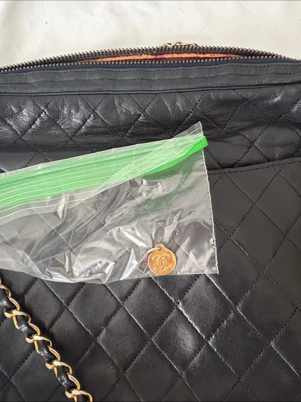 CHANEL Black Quilted Shoulder Bag with Gold-Tone Chain navy blue